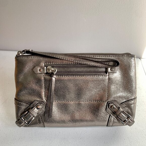 Michael Kors Fallon Nickel Silver Metallic Leather Wristlet Large - Picture 1 of 11